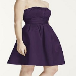 David’s Bridal Sangria dress with pockets